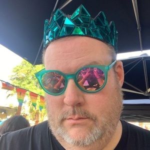 Meet your Posher, Joe